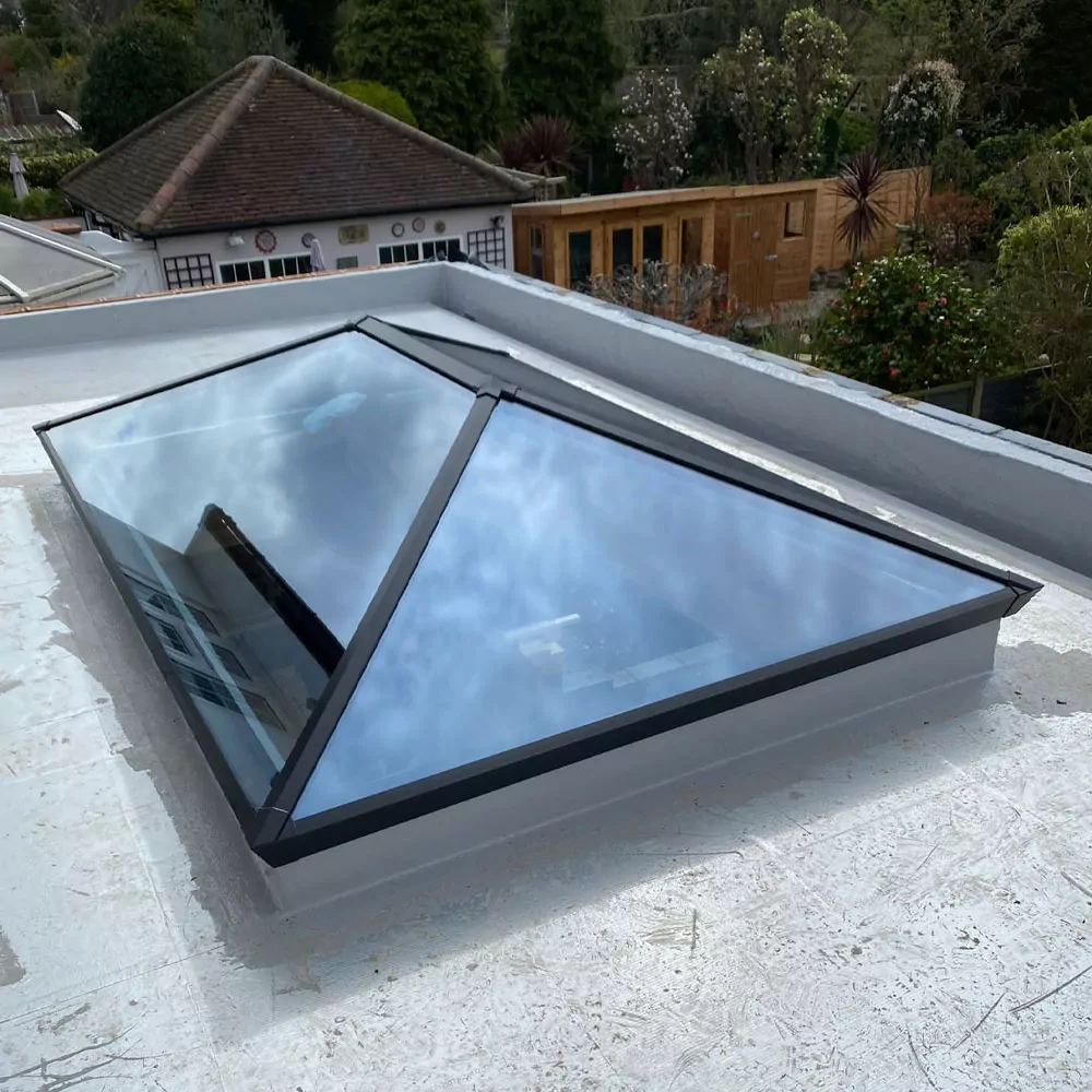 Horizon Contemporary H1 Lantern Rooflight - Image 3