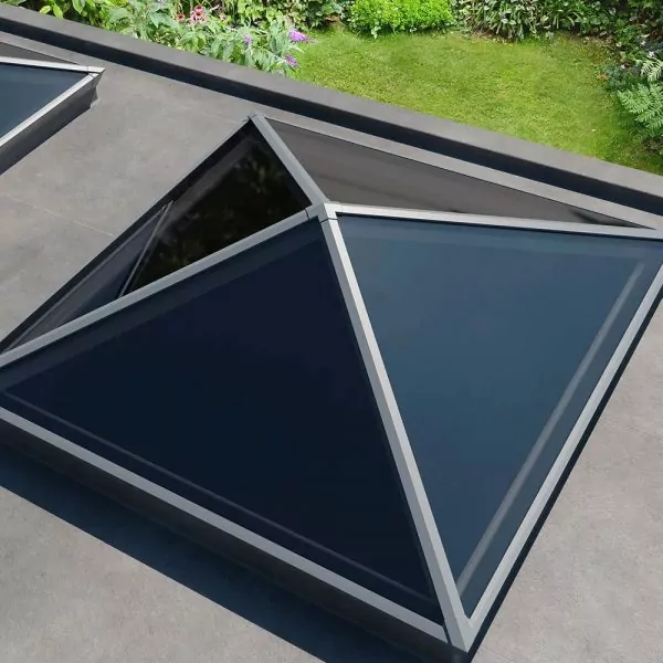 Horizon Traditional H1 Lantern Rooflight 2mx4m - Image 2